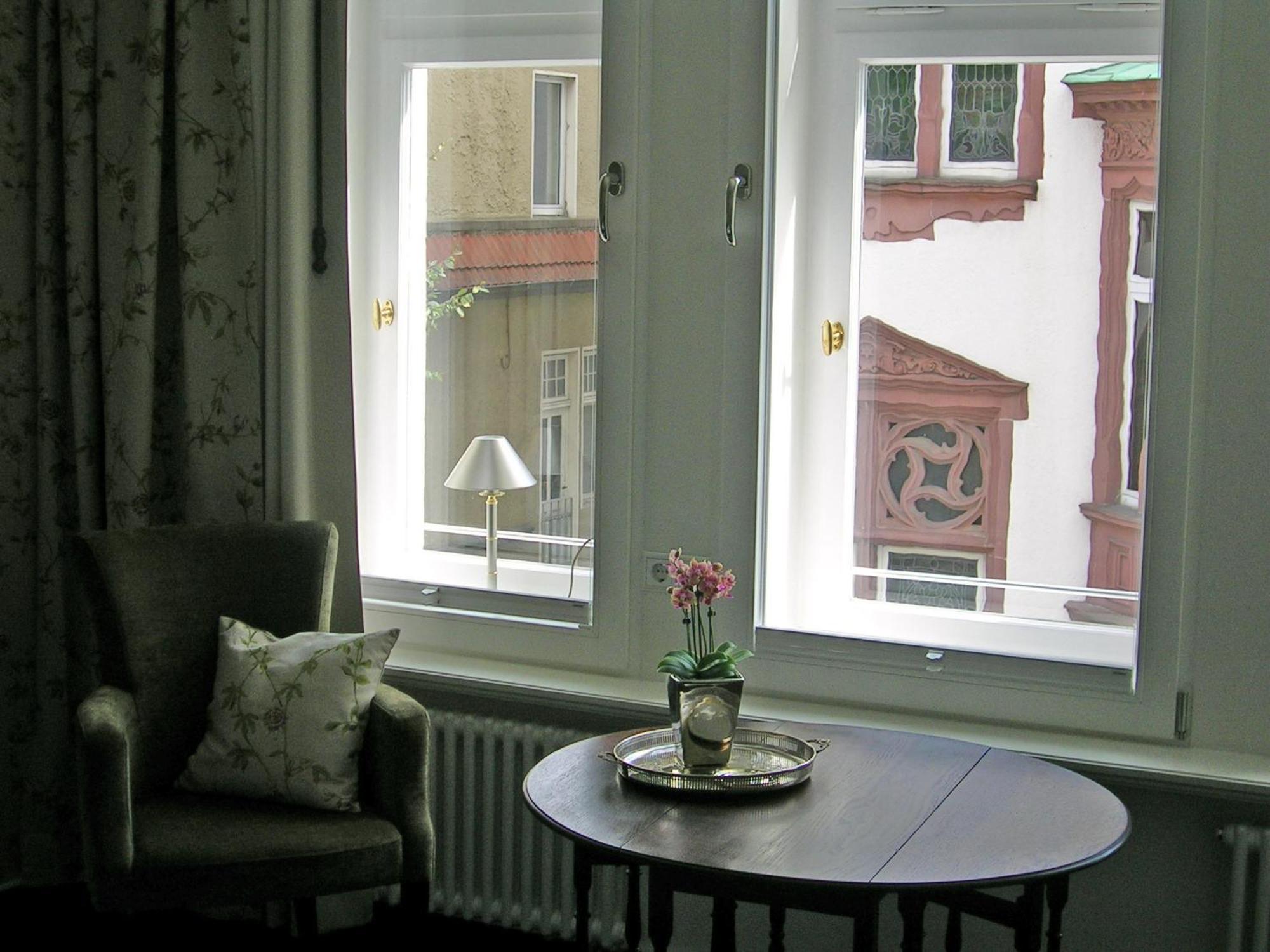 Hotel & Cafe Kleinergruenauer Bad Salzuflen Εξωτερικό φωτογραφία