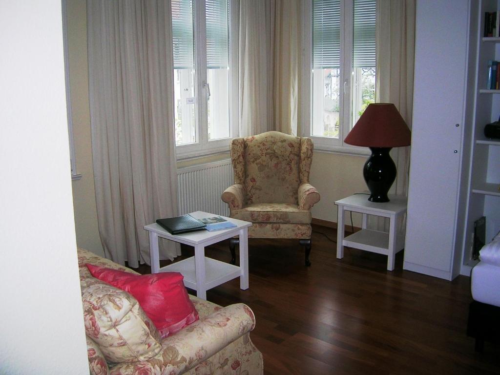 Hotel & Cafe Kleinergruenauer Bad Salzuflen Δωμάτιο φωτογραφία